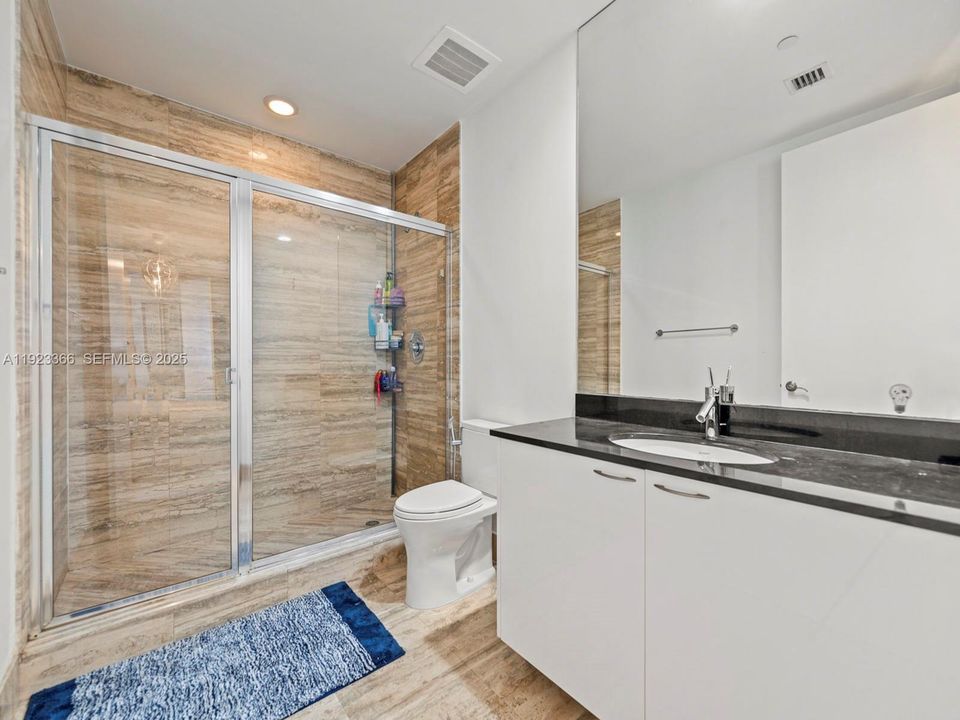 For Sale: $1,400,000 (2 beds, 2 baths, 1847 Square Feet)