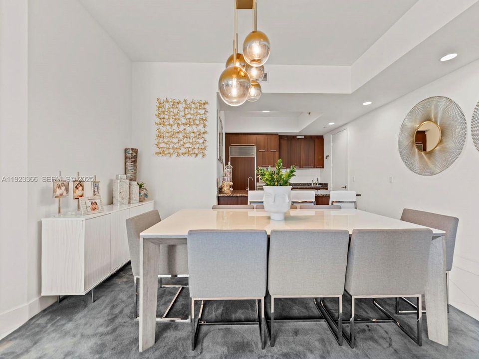 For Sale: $1,400,000 (2 beds, 2 baths, 1847 Square Feet)