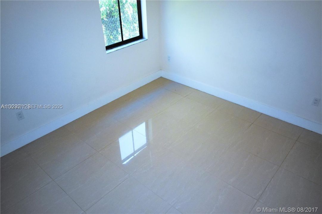 For Rent: $5,600 (4 beds, 4 baths, 2878 Square Feet)