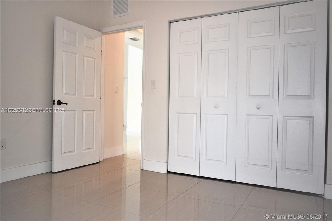 For Rent: $5,600 (4 beds, 4 baths, 2878 Square Feet)