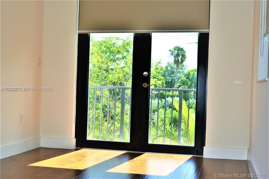 For Rent: $5,600 (4 beds, 4 baths, 2878 Square Feet)