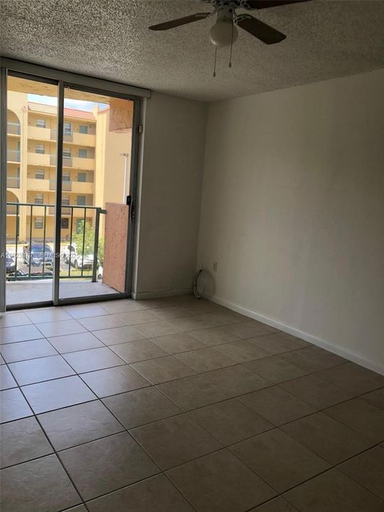 En Renta: $1,875 (1 camas, 1 baños, 0 Pies cuadrados)