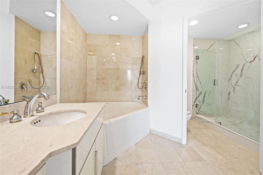 For Sale: $749,000 (2 beds, 2 baths, 1610 Square Feet)