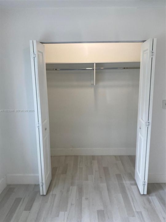 For Rent: $3,100 (3 beds, 2 baths, 1330 Square Feet)