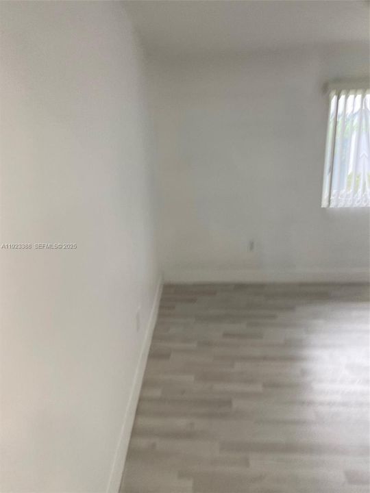 For Rent: $3,100 (3 beds, 2 baths, 1330 Square Feet)