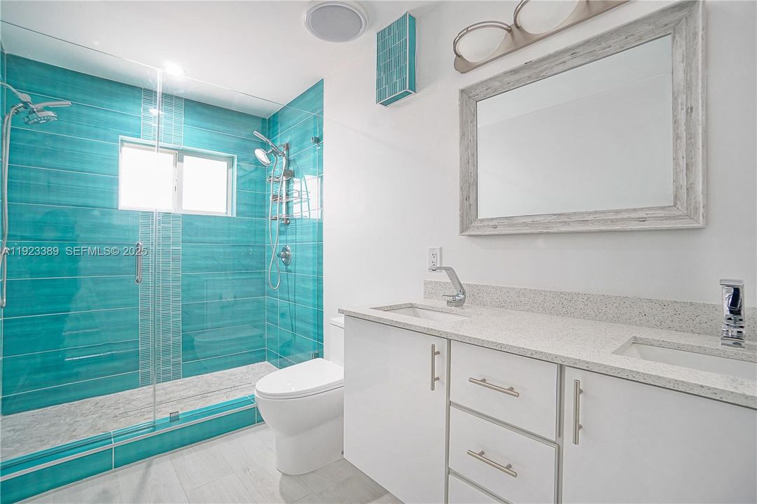 For Rent: $7,500 (3 beds, 2 baths, 1802 Square Feet)