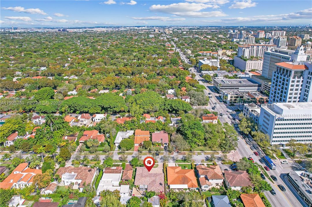 For Rent: $7,500 (3 beds, 2 baths, 1802 Square Feet)