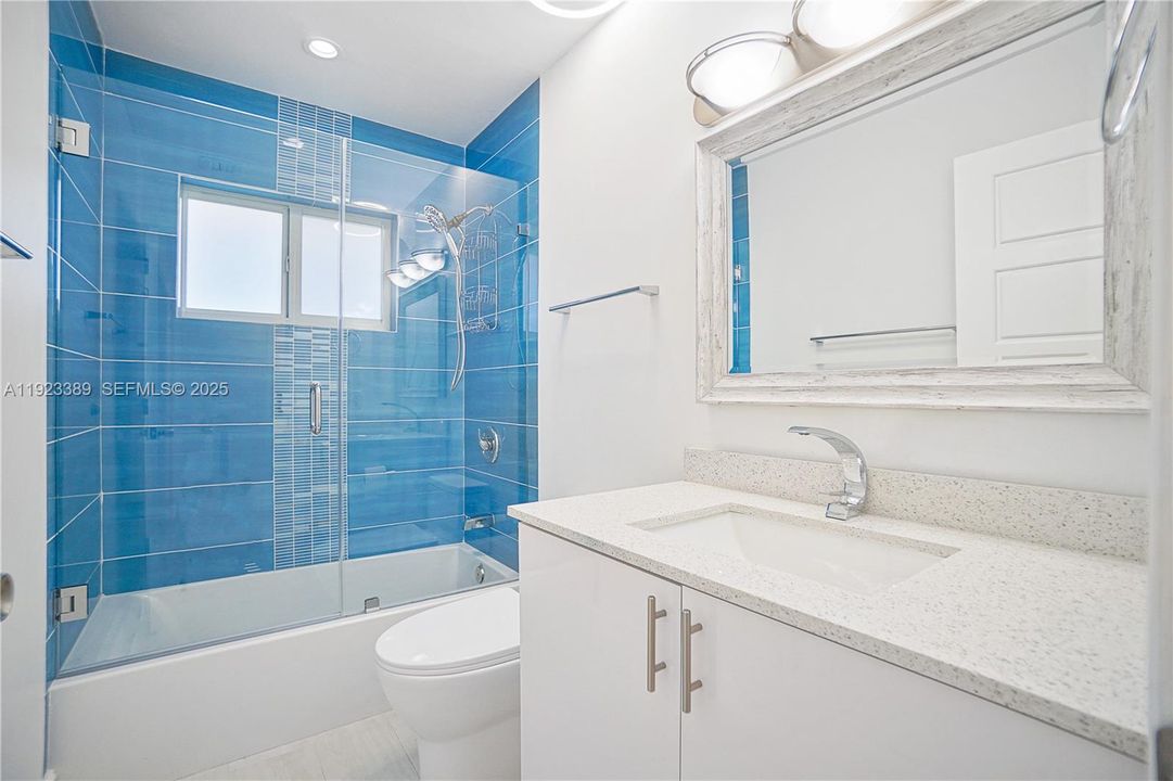 For Rent: $7,500 (3 beds, 2 baths, 1802 Square Feet)