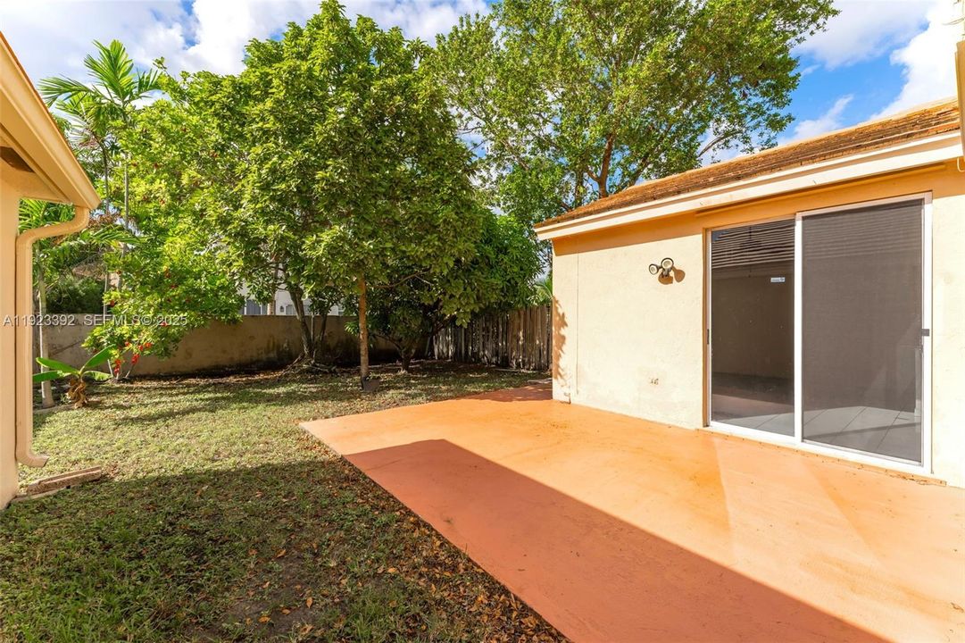 En Venta: $550,000 (3 camas, 2 baños, 1568 Pies cuadrados)