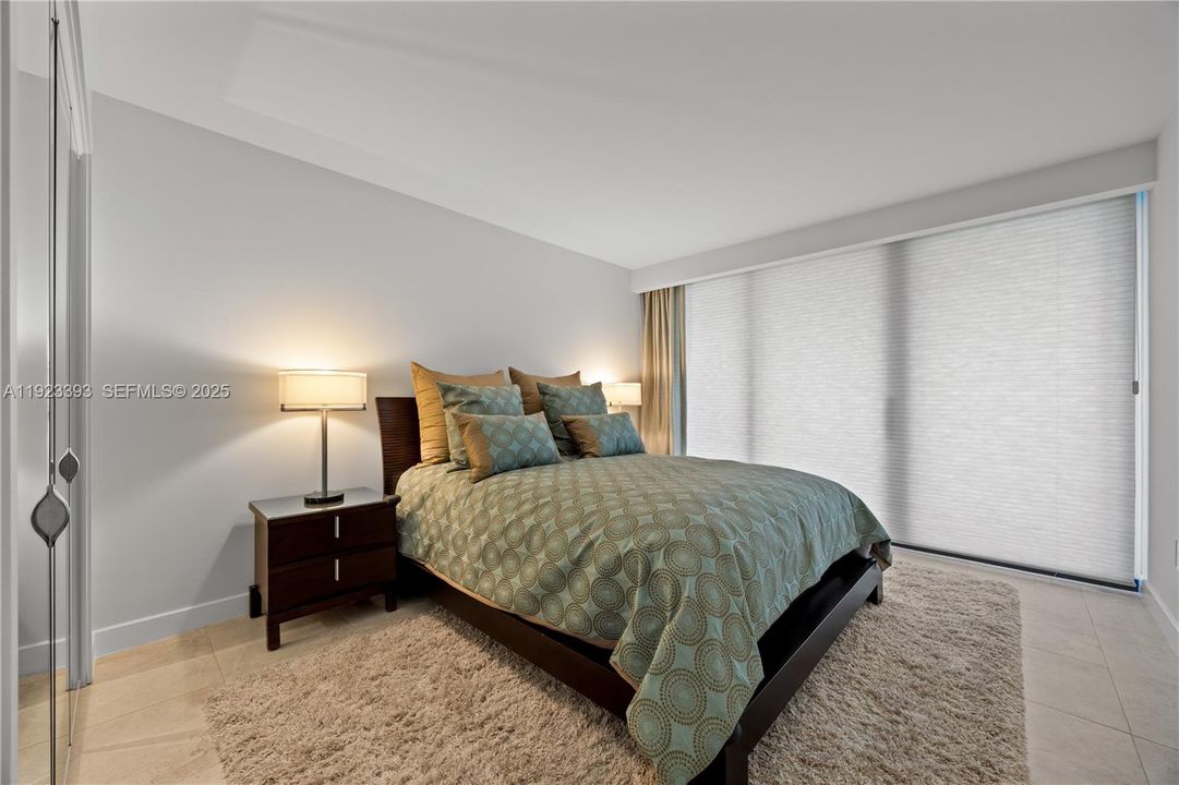 待售: $1,385,000 (2 贝兹, 2 浴室, 1597 平方英尺)