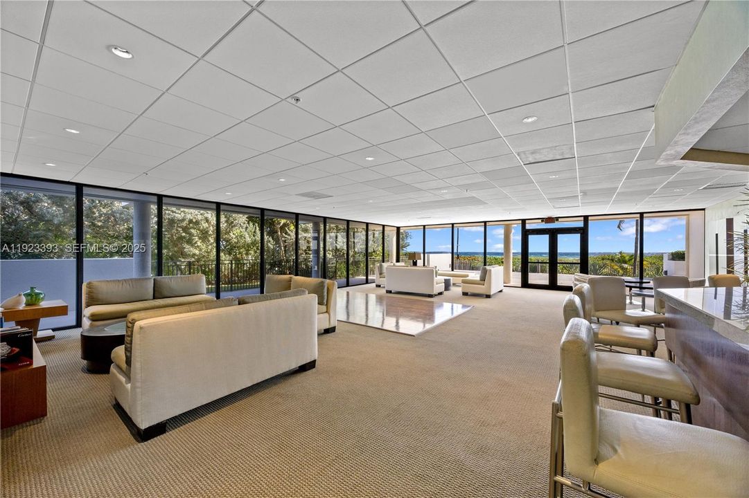 待售: $1,385,000 (2 贝兹, 2 浴室, 1597 平方英尺)