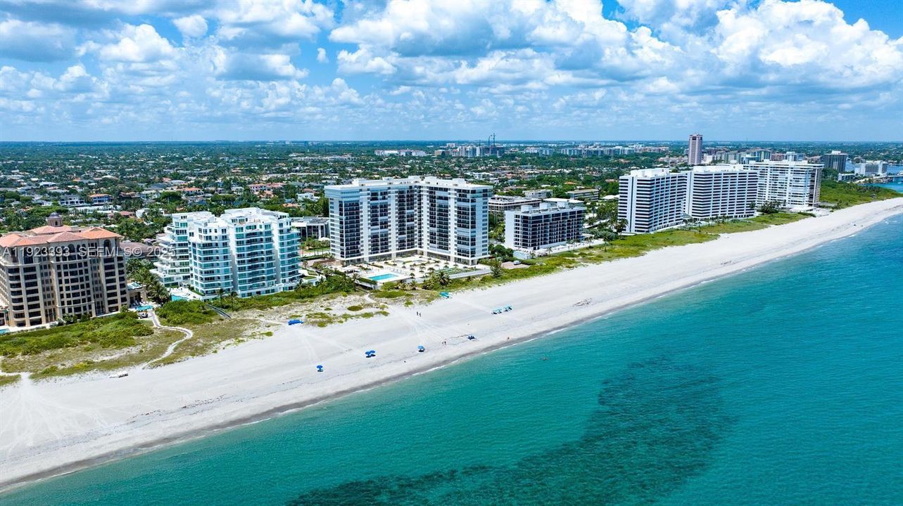 For Sale: $1,385,000 (2 beds, 2 baths, 1597 Square Feet)