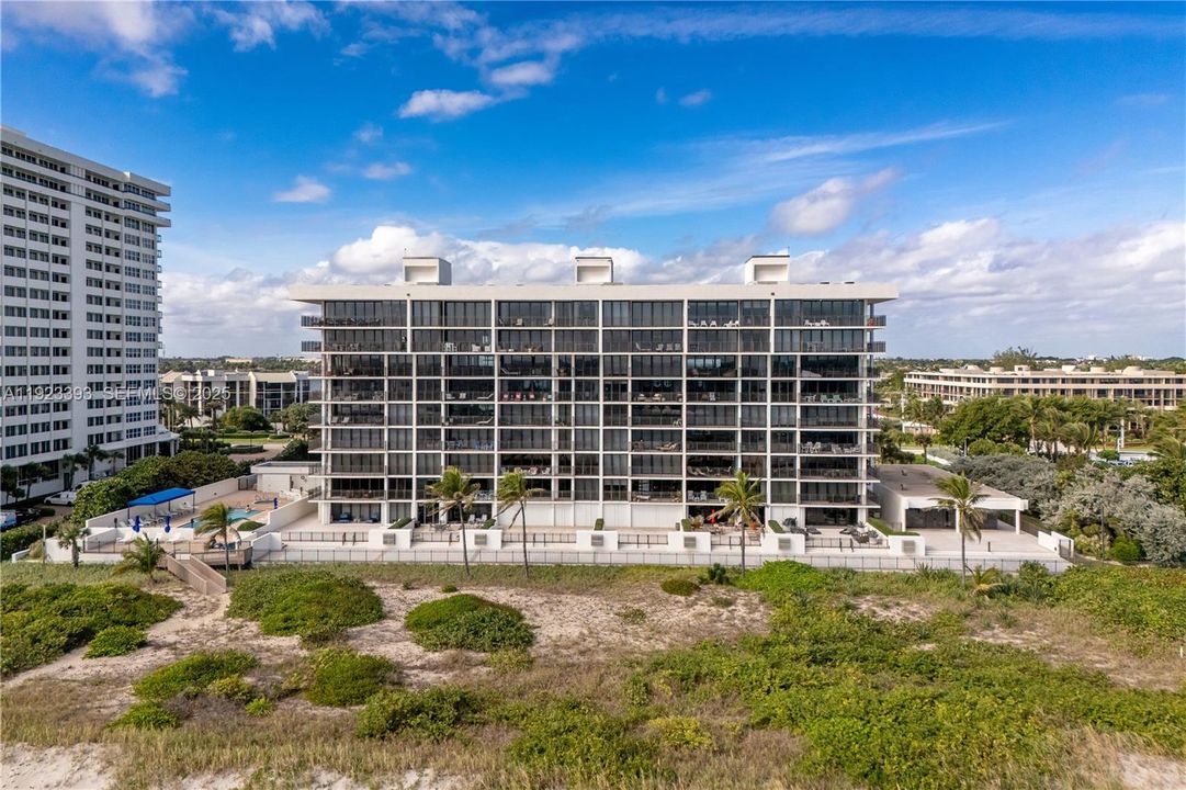 待售: $1,385,000 (2 贝兹, 2 浴室, 1597 平方英尺)