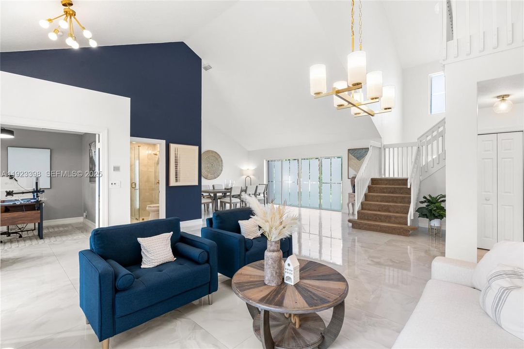 For Sale: $915,000 (5 beds, 3 baths, 3215 Square Feet)