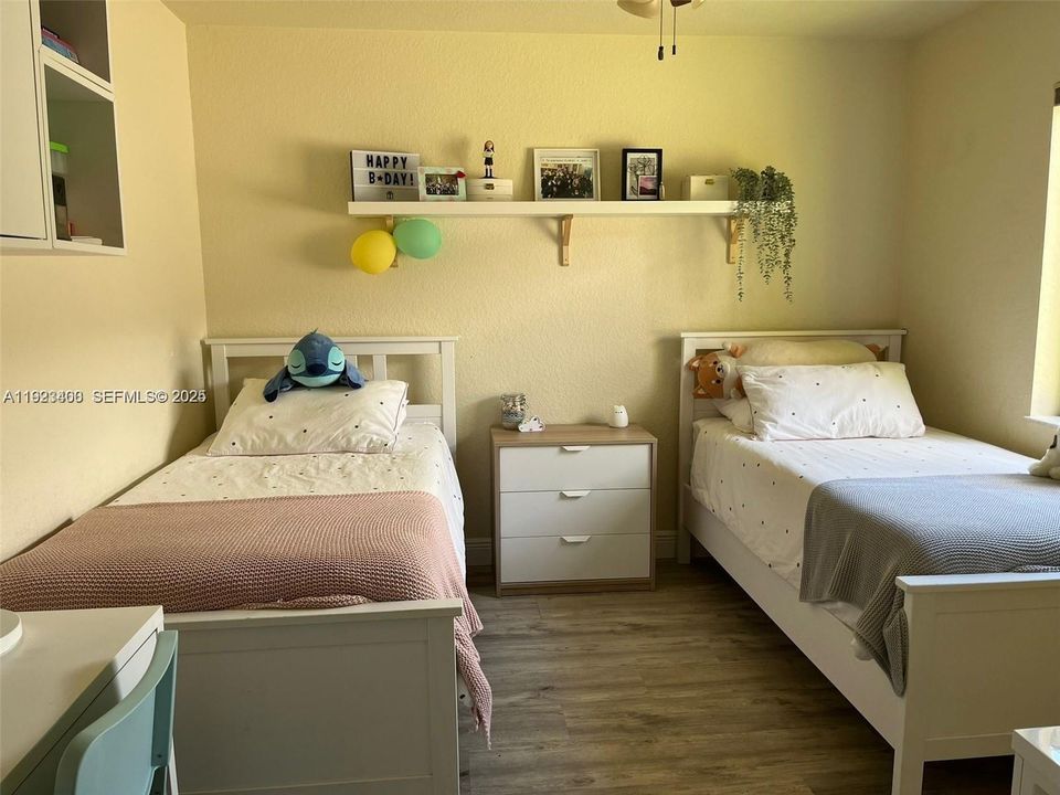 В аренду: $4,300 (3 спален, 2 ванн, 1347 Квадратных фут)