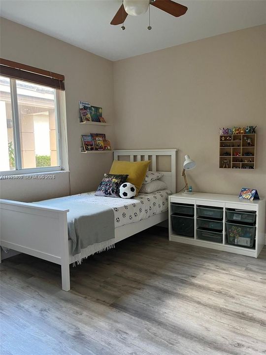 В аренду: $4,300 (3 спален, 2 ванн, 1347 Квадратных фут)