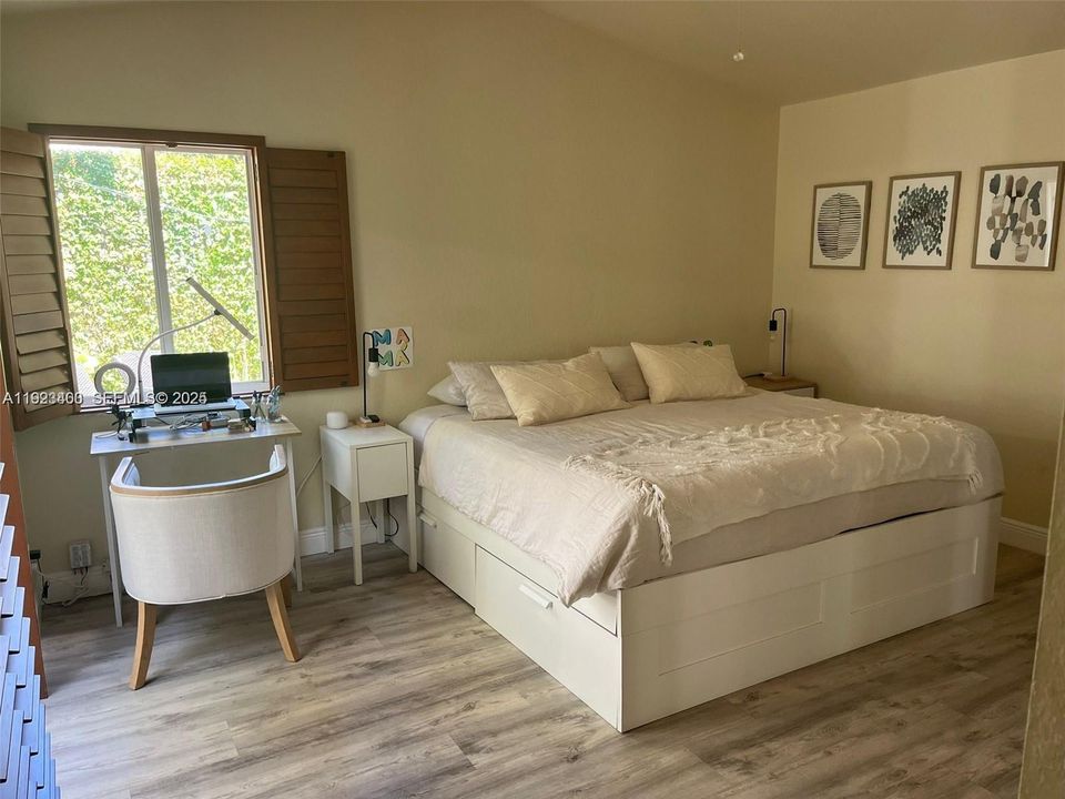 В аренду: $4,300 (3 спален, 2 ванн, 1347 Квадратных фут)