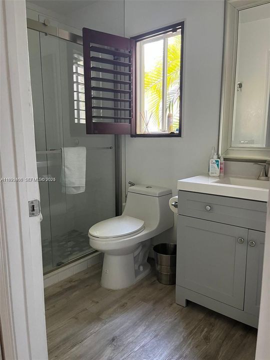 В аренду: $4,300 (3 спален, 2 ванн, 1347 Квадратных фут)