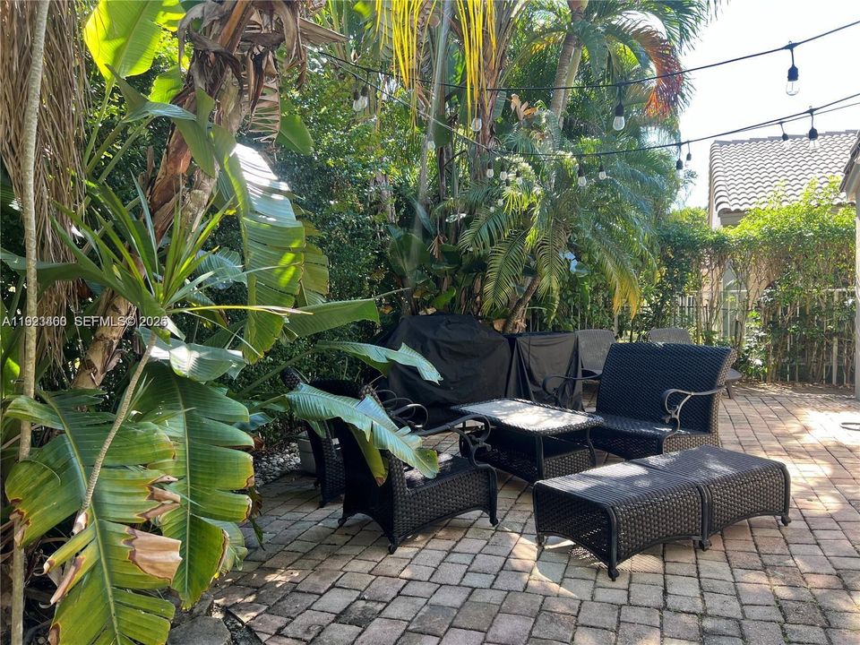 В аренду: $4,300 (3 спален, 2 ванн, 1347 Квадратных фут)