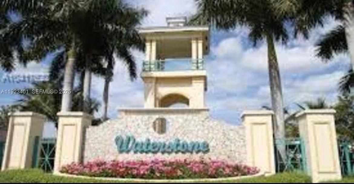 For Rent: $3,000 (3 beds, 2 baths, 1368 Square Feet)