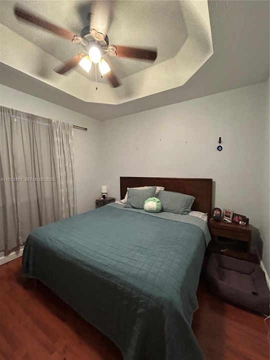 For Rent: $3,000 (3 beds, 2 baths, 1368 Square Feet)