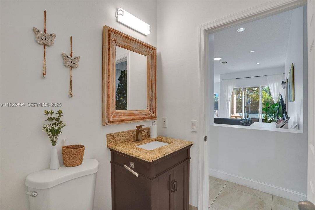 На продажу: $1,048,000 (4 спален, 2 ванн, 2674 Квадратных фут)