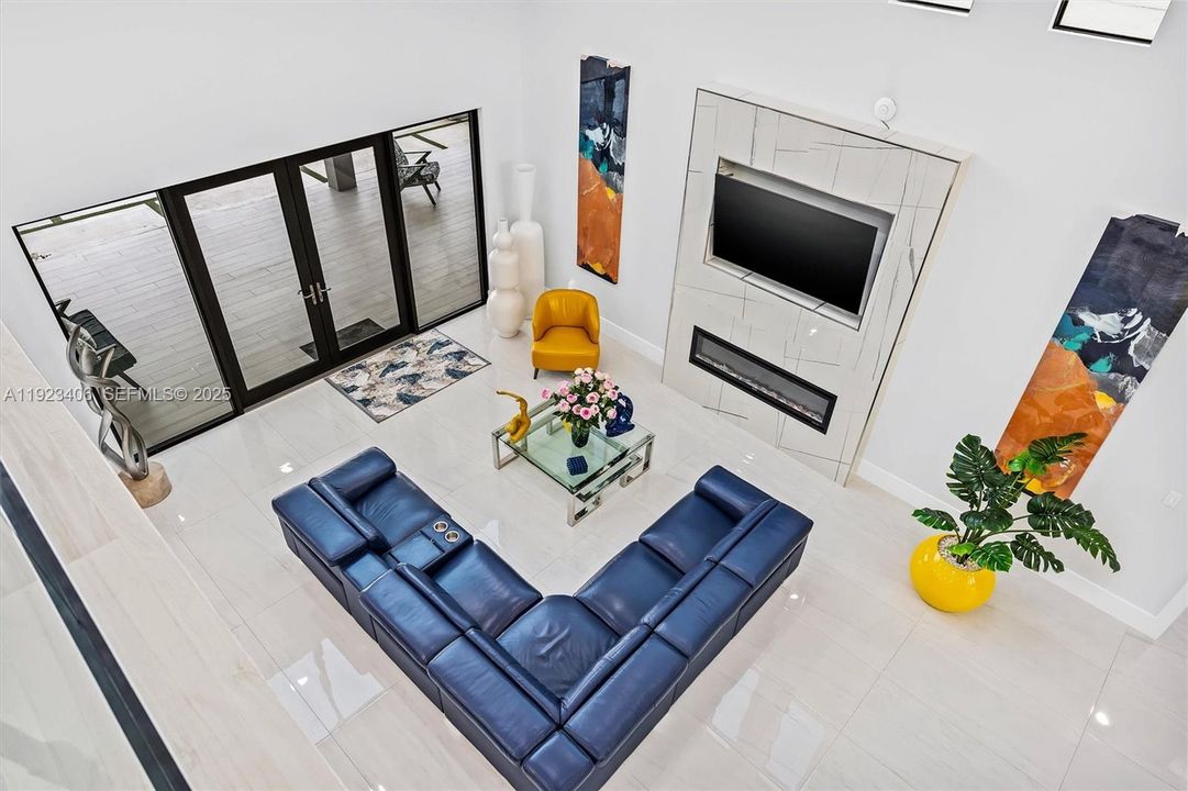 待售: $2,535,000 (4 贝兹, 5 浴室, 4887 平方英尺)