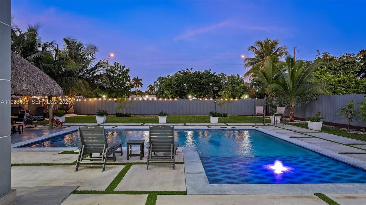 待售: $2,535,000 (4 贝兹, 5 浴室, 4887 平方英尺)