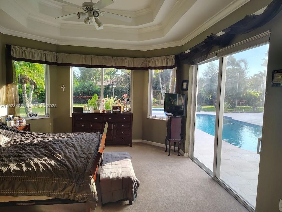 For Rent: $9,500 (4 beds, 5 baths, 4359 Square Feet)