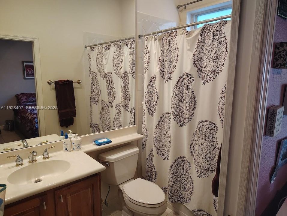 For Rent: $9,500 (4 beds, 5 baths, 4359 Square Feet)