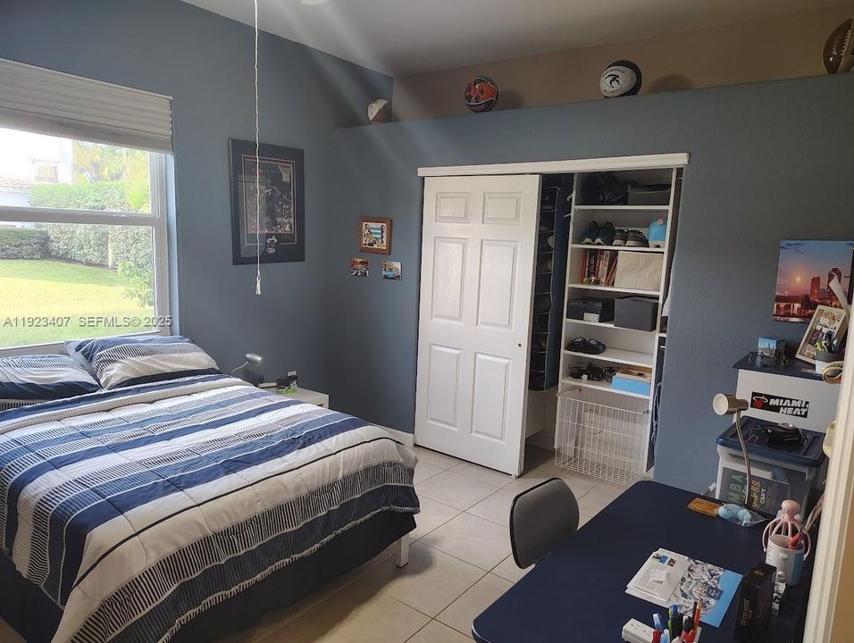 For Rent: $9,500 (4 beds, 5 baths, 4359 Square Feet)