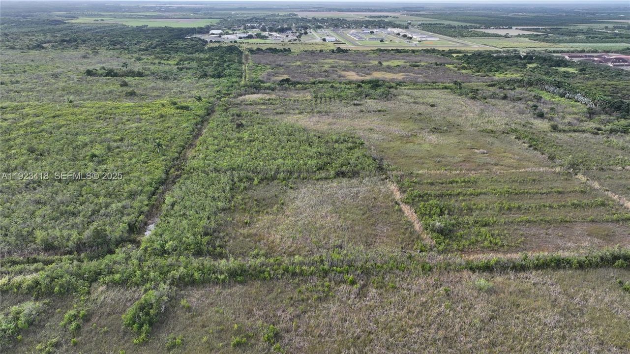 待售: $350,000 (5.00 acres)