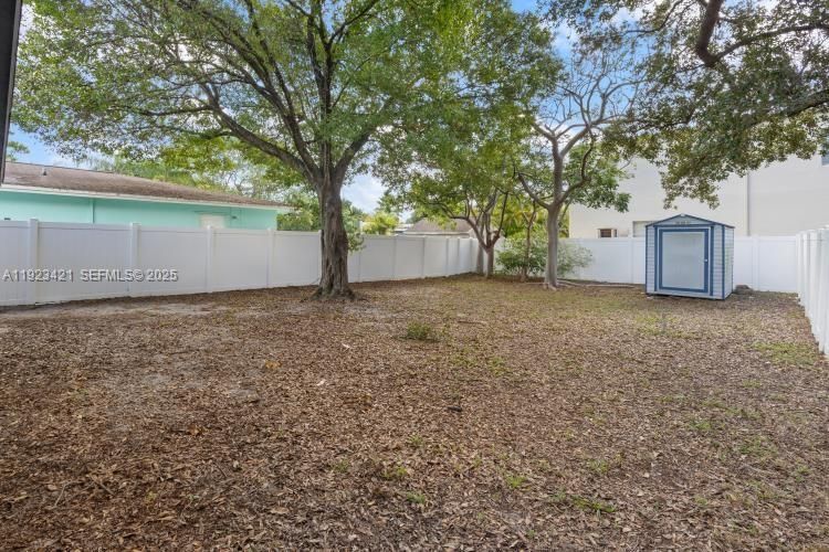 For Sale: $579,990 (3 beds, 2 baths, 1310 Square Feet)