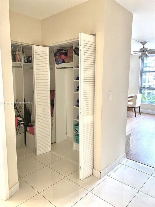 walk-in closet