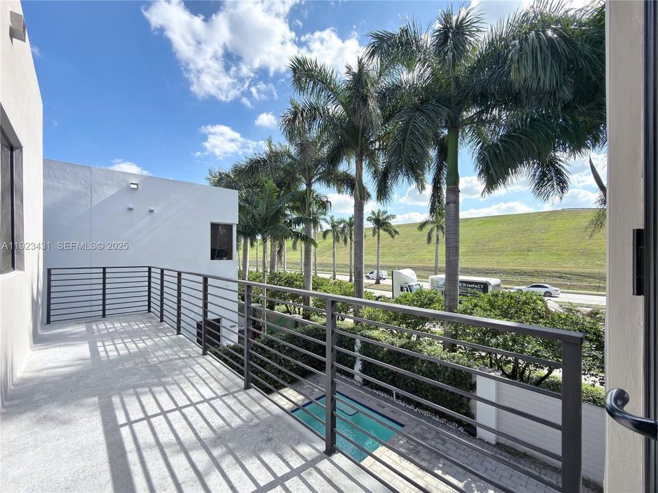 For Rent: $12,000 (5 beds, 4 baths, 3624 Square Feet)