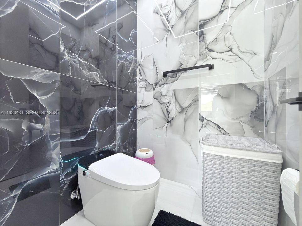 For Rent: $12,000 (5 beds, 4 baths, 3624 Square Feet)