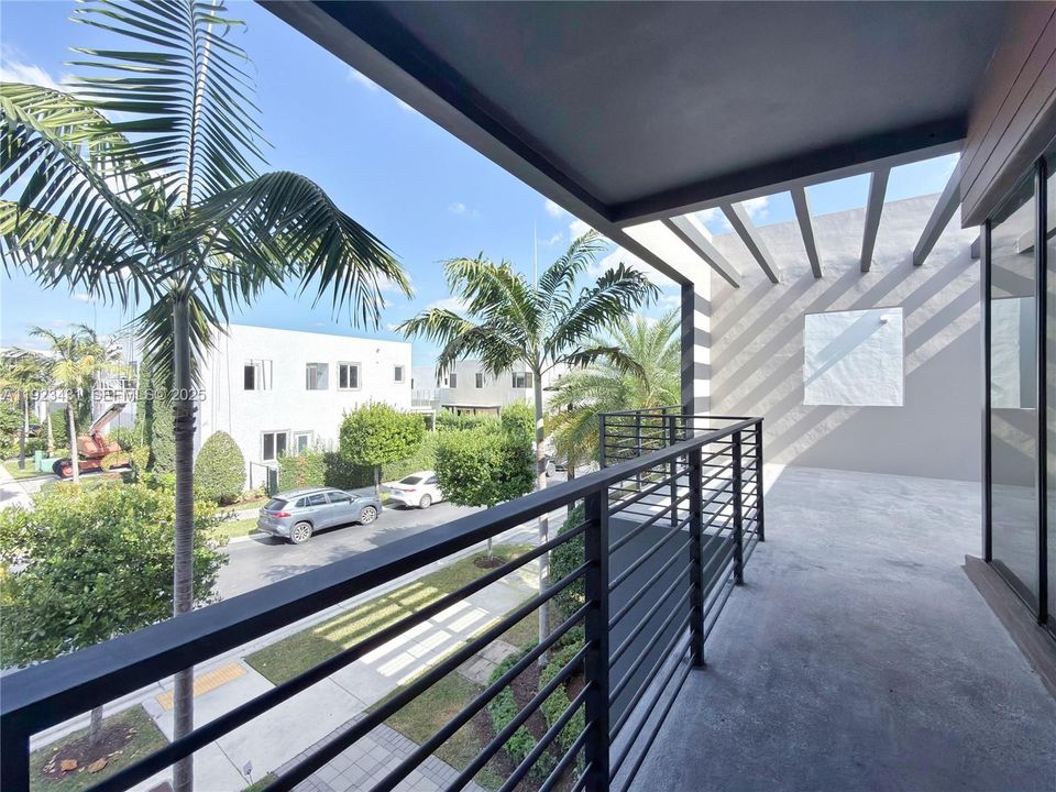 For Rent: $12,000 (5 beds, 4 baths, 3624 Square Feet)