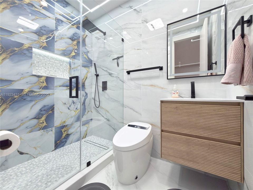 For Rent: $12,000 (5 beds, 4 baths, 3624 Square Feet)