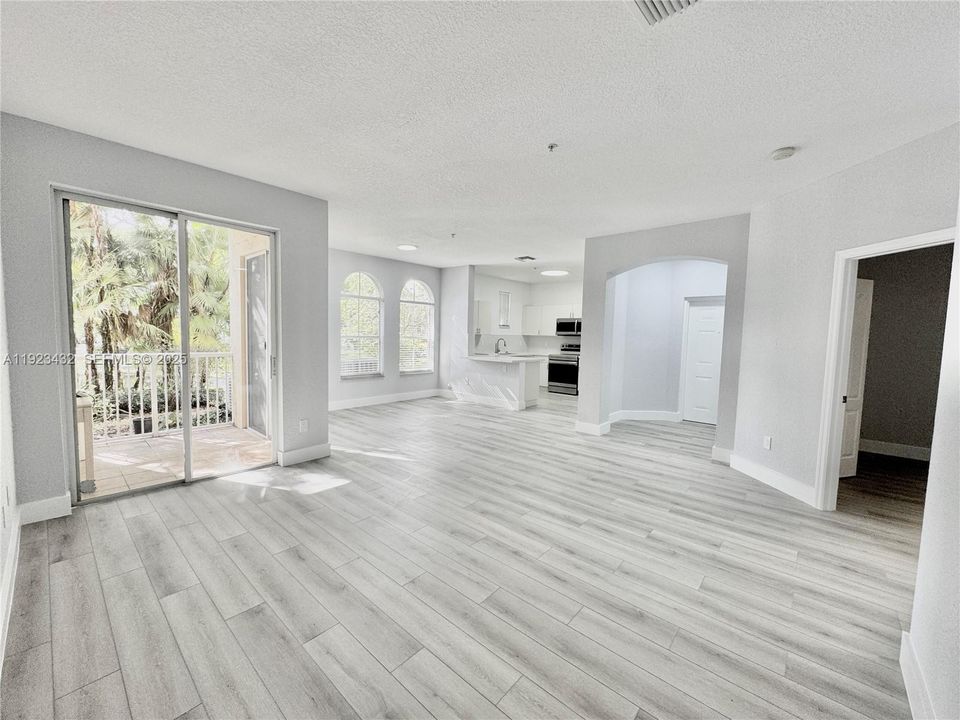 For Rent: $2,900 (3 beds, 2 baths, 1340 Square Feet)