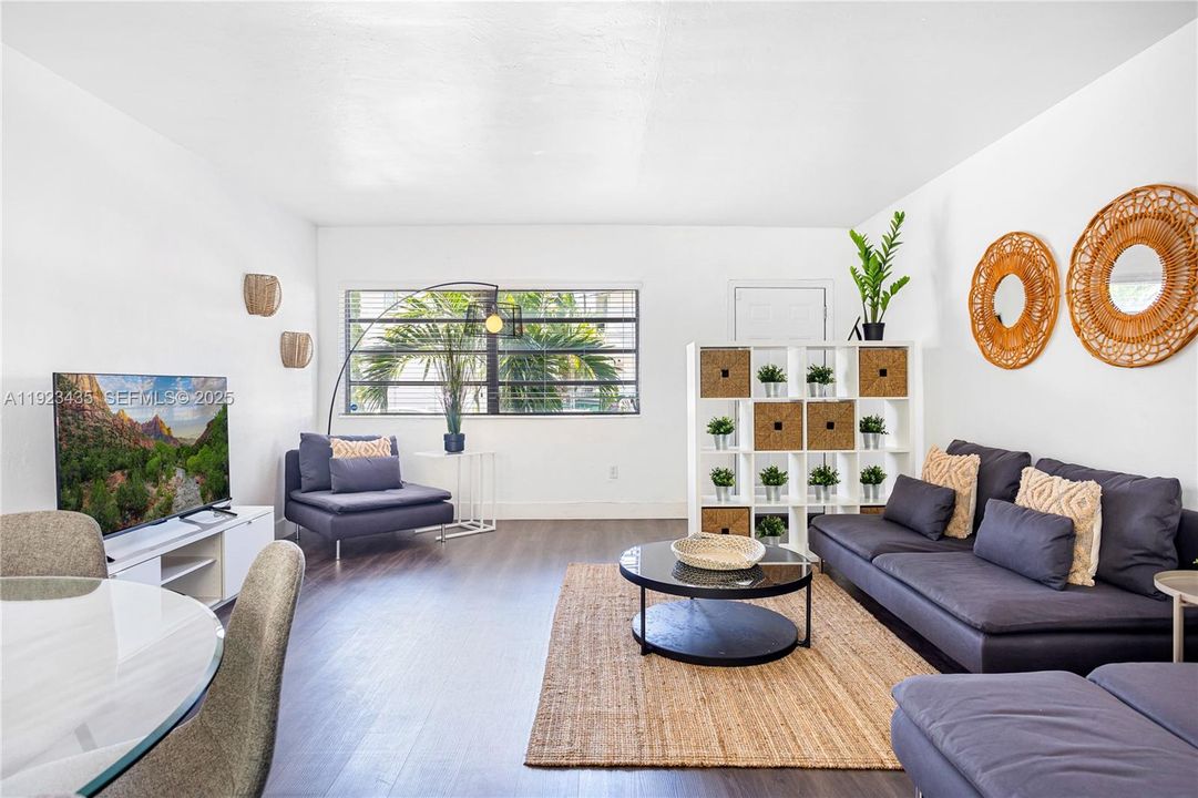 合同活跃: $2,820,000 (0 贝兹, 0 浴室, 5426 平方英尺)