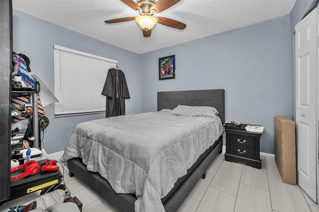 For Sale: $209,900 (2 beds, 2 baths, 815 Square Feet)