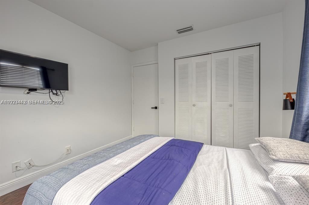 For Sale: $680,000 (4 beds, 3 baths, 2243 Square Feet)