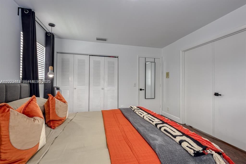 For Sale: $680,000 (4 beds, 3 baths, 2243 Square Feet)