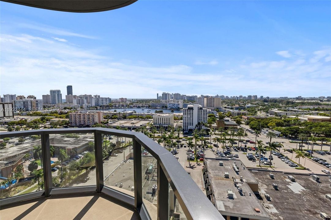 For Rent: $5,029 (3 beds, 2 baths, 1674 Square Feet)