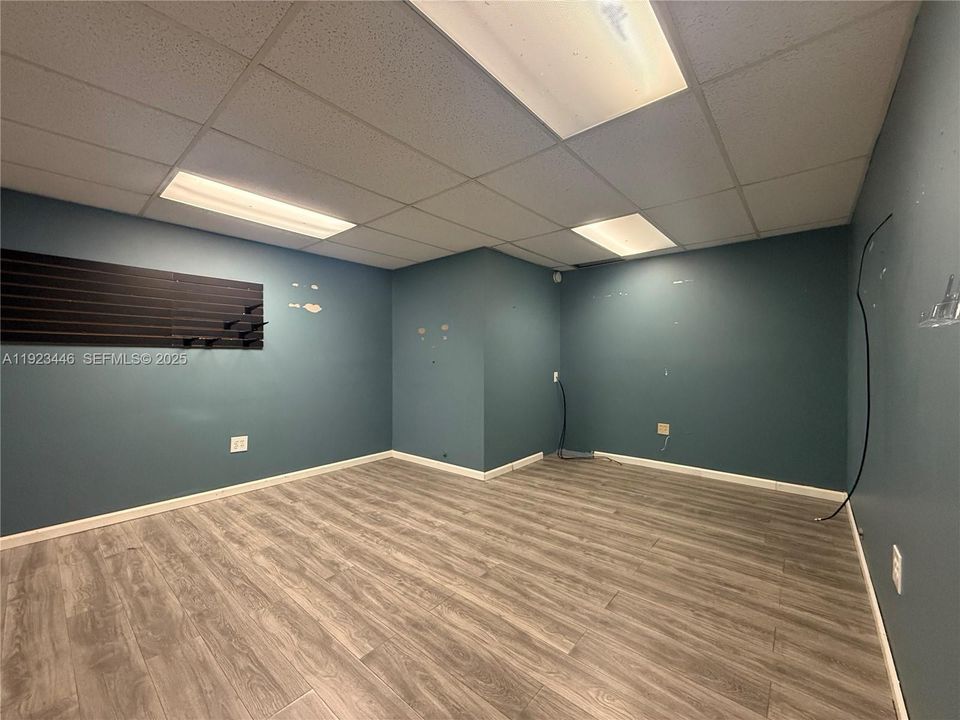 出租: $2,900 (0 贝兹, 0 浴室, 0 平方英尺)