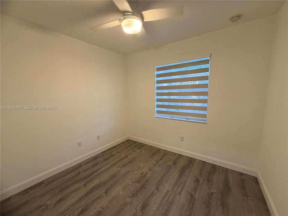 For Rent: $2,750 (3 beds, 2 baths, 1256 Square Feet)