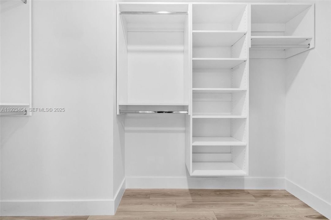 For Rent: $5,704 (3 beds, 2 baths, 1674 Square Feet)