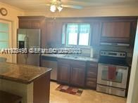 For Rent: $5,000 (3 beds, 2 baths, 1560 Square Feet)