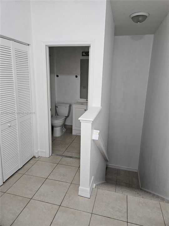 For Rent: $2,100 (3 beds, 2 baths, 1427 Square Feet)