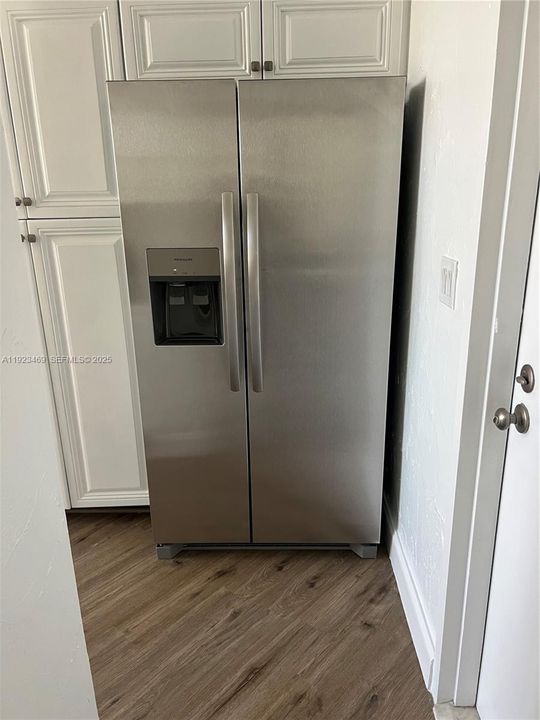 For Sale: $360,000 (2 beds, 2 baths, 1420 Square Feet)